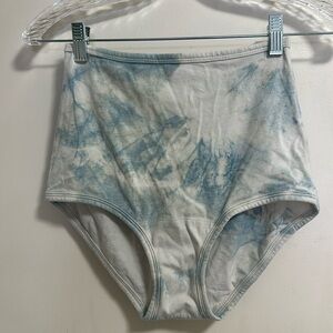 ARQ High Rise Undies